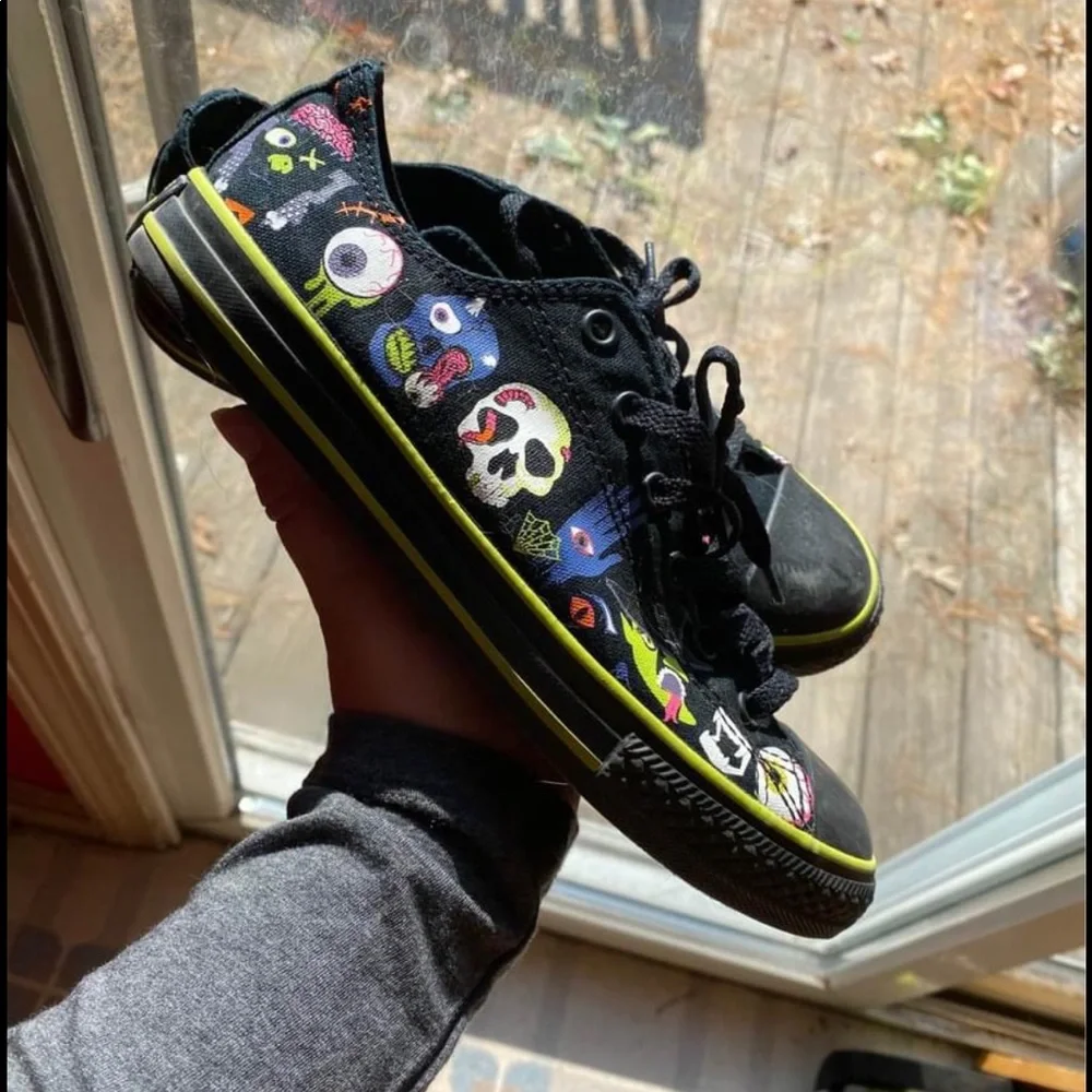 Chuck Taylor Monster Zombie Spooky Converse sz5